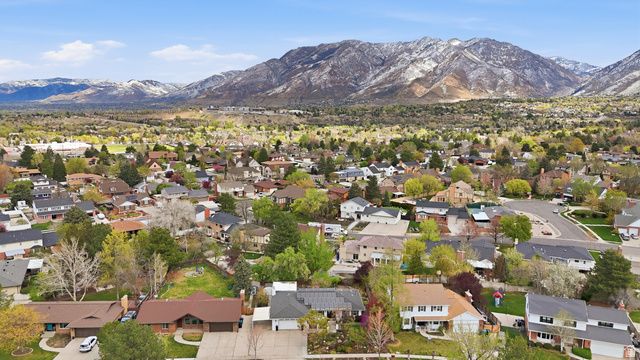 1893 E VISCOUNTI DR, Sandy, UT 84093