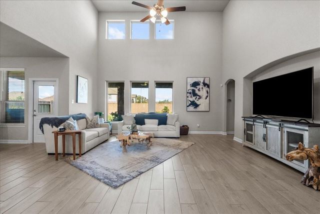 2417 Lake Mist Drive, Texas City, TX 77568