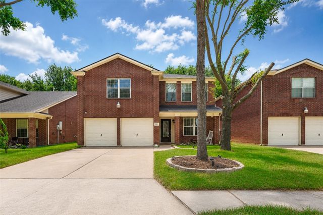 17435 S Summit Canyon Drive, Houston, TX 77095