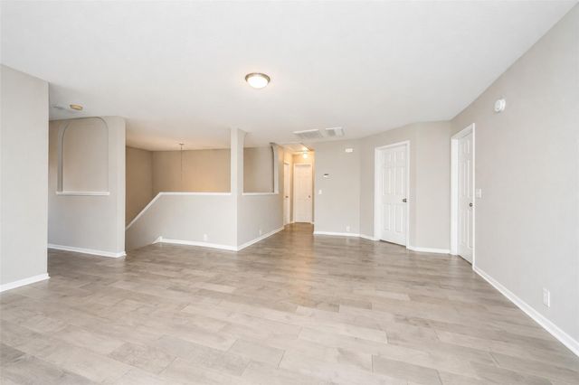 17435 S Summit Canyon Drive, Houston, TX 77095