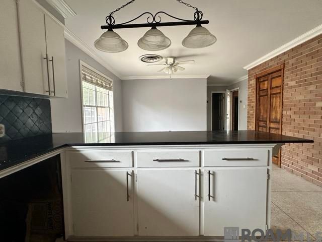 1087 Sherwood Forest Blvd, Baton Rouge, LA 70815