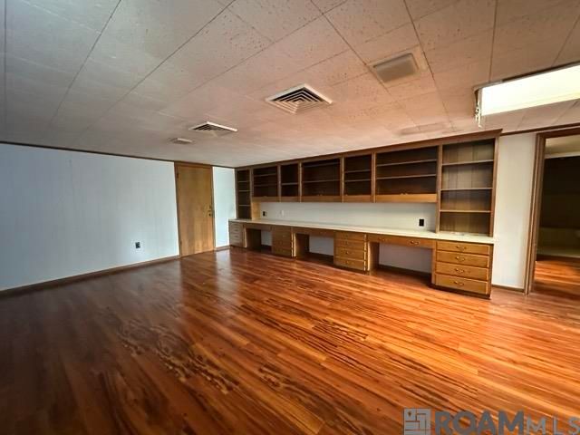 1087 Sherwood Forest Blvd, Baton Rouge, LA 70815