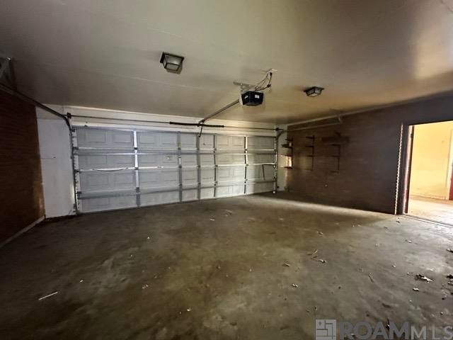 1087 Sherwood Forest Blvd, Baton Rouge, LA 70815