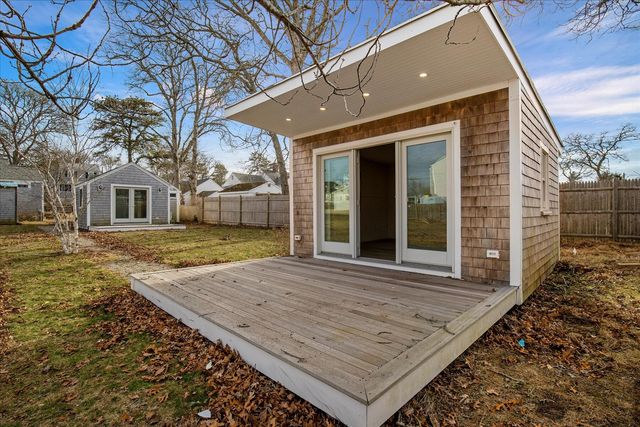18 Cross Street, Dennis Port, MA 02639