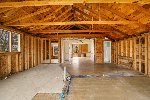 18 Cross Street, Dennis Port, MA 02639