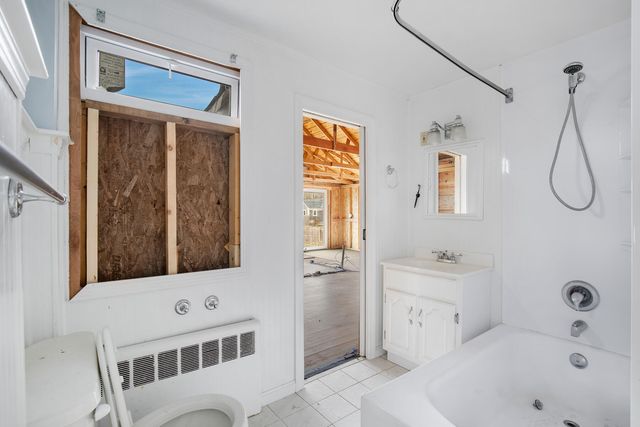 18 Cross Street, Dennis Port, MA 02639