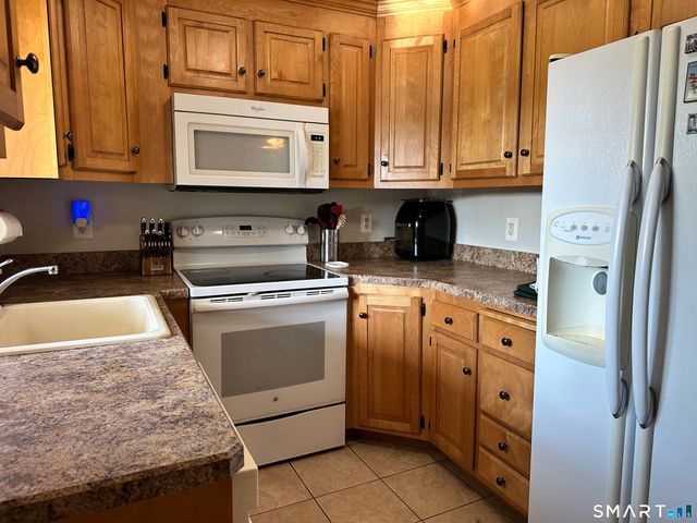 310 North Colony Street, Wallingford, CT 06492