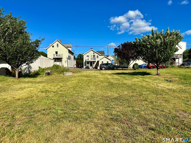 310 North Colony Street, Wallingford, CT 06492