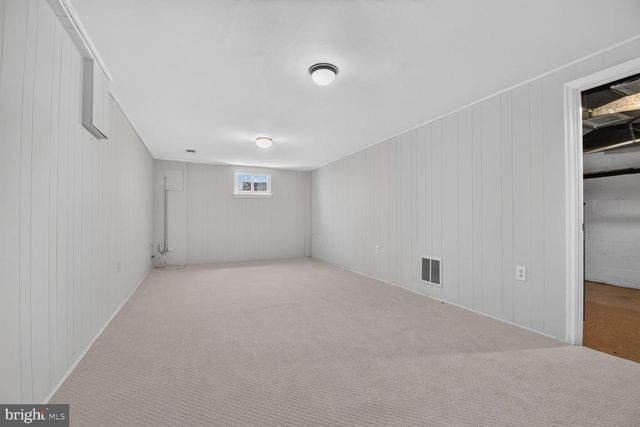 8511 FREYMAN DR, Chevy Chase, MD 20815
