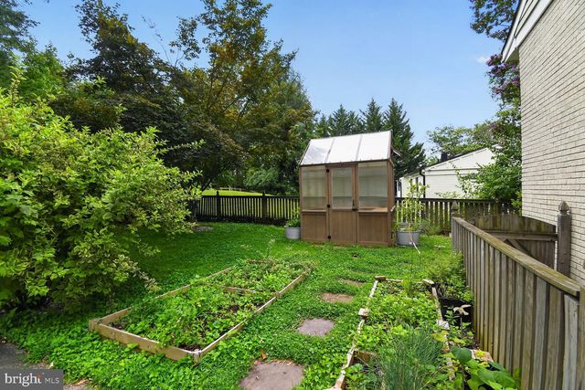 8511 FREYMAN DR, Chevy Chase, MD 20815