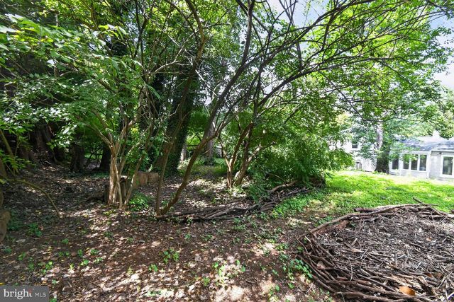 8511 FREYMAN DR, Chevy Chase, MD 20815