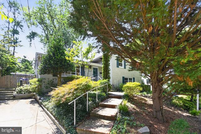 8511 FREYMAN DR, Chevy Chase, MD 20815