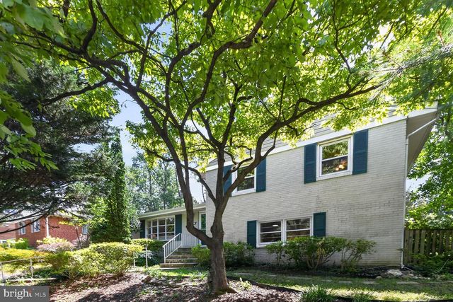8511 FREYMAN DR, Chevy Chase, MD 20815
