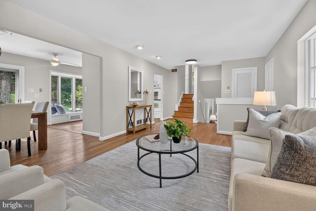 8511 FREYMAN DR, Chevy Chase, MD 20815