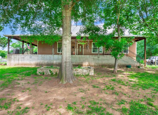 209 Old Sayers RD, Elgin, TX 78621