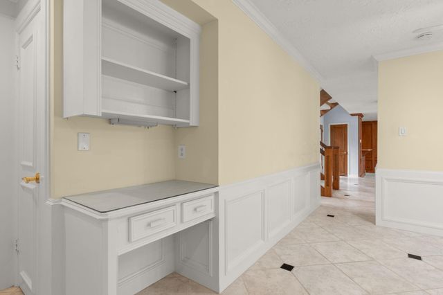 154 Lakeside Drive, Montgomery, TX 77356