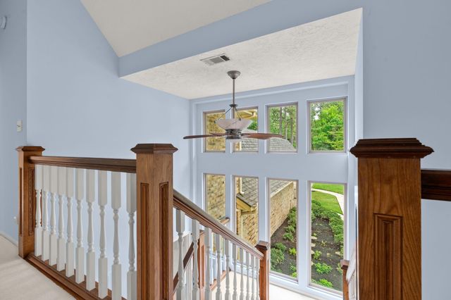 154 Lakeside Drive, Montgomery, TX 77356