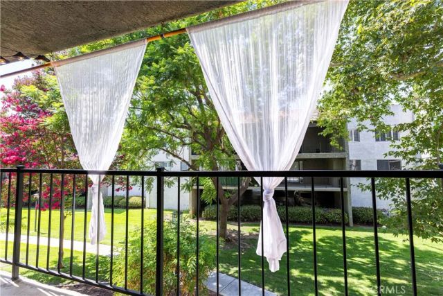 250 Fern Avenue 110, Redlands, CA 92373