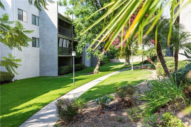 250 Fern Avenue 110, Redlands, CA 92373