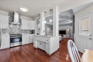 2817 32nd Avenue N, Texas City, TX 77590