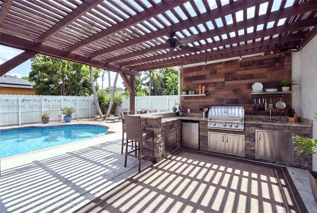 10704 SW 167th St, Miami, FL 33157