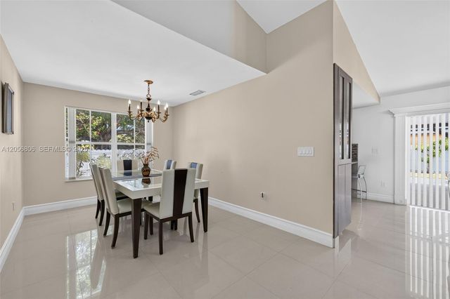 10704 SW 167th St, Miami, FL 33157