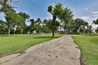 1001 Wilson Road, Clute, TX 77531