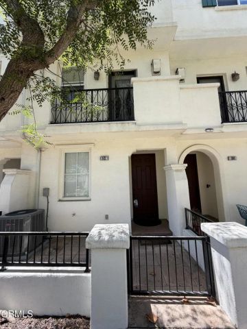 172 Beach Side Court, Ventura, CA 93001