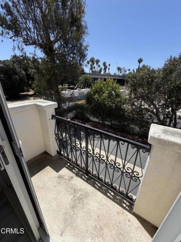 172 Beach Side Court, Ventura, CA 93001