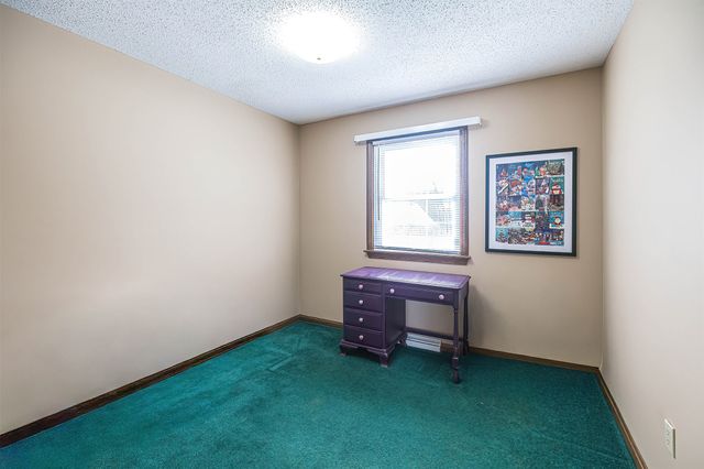 2232 FOXWOOD Drive, Erie, PA 16510