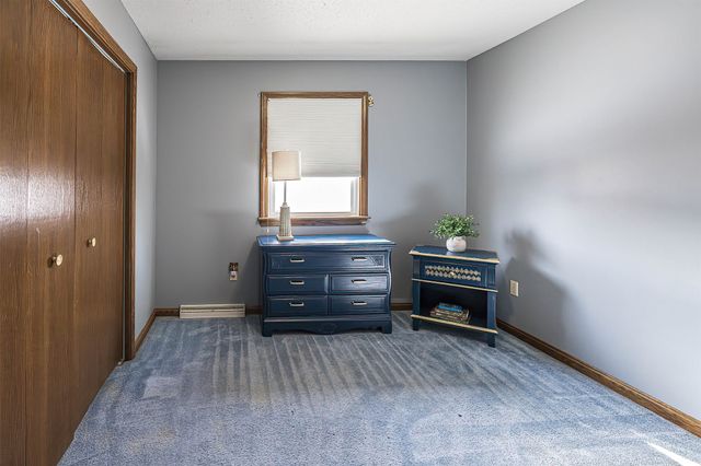 2232 FOXWOOD Drive, Erie, PA 16510