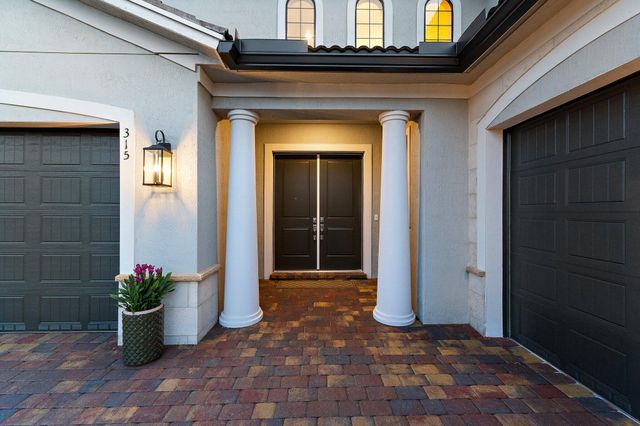 315 Sonoma Isles Circle, Jupiter, FL 33478