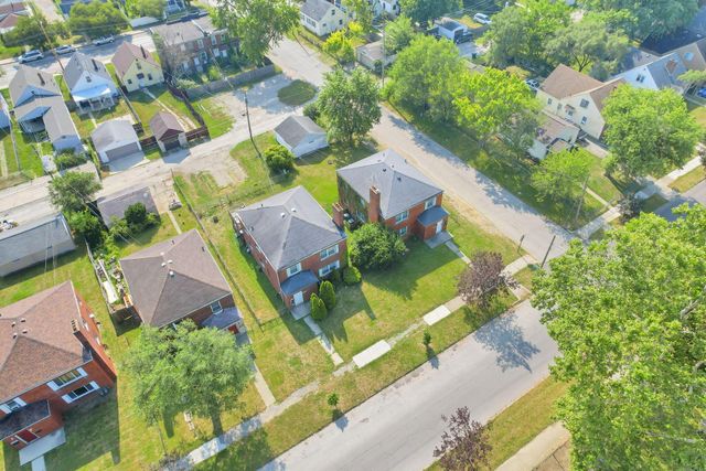 186 S Powell Avenue, Columbus, OH 43204