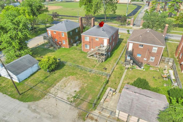 186 S Powell Avenue, Columbus, OH 43204