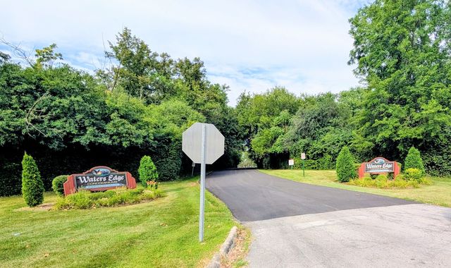 3505 Lakeview Drive 104, Hazel Crest, IL 60429