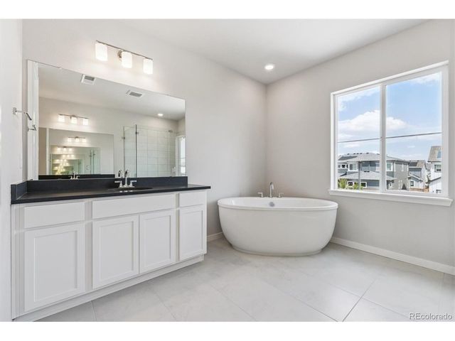 2525 Bailey Ln, Lafayette, CO 80026