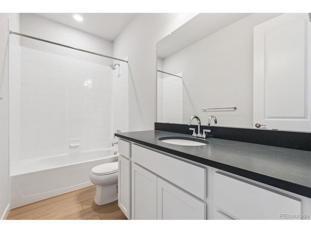 2525 Bailey Ln, Lafayette, CO 80026