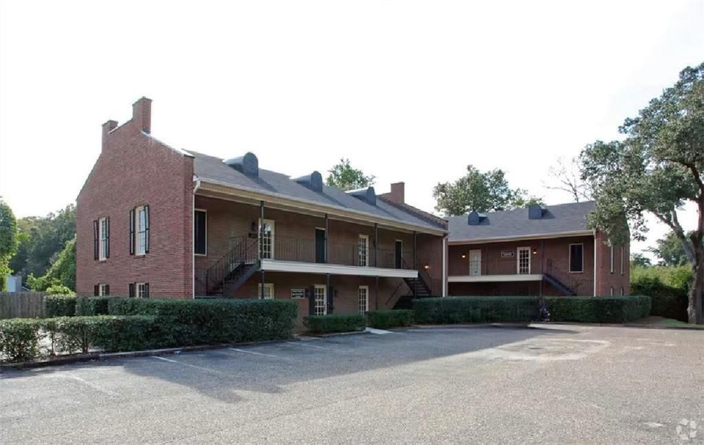 6051 Airport Boulevard, Mobile, AL 36608 — exterior