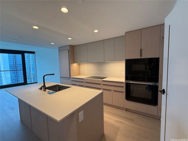 333 Ward Avenue 3506, Honolulu, HI 96814
