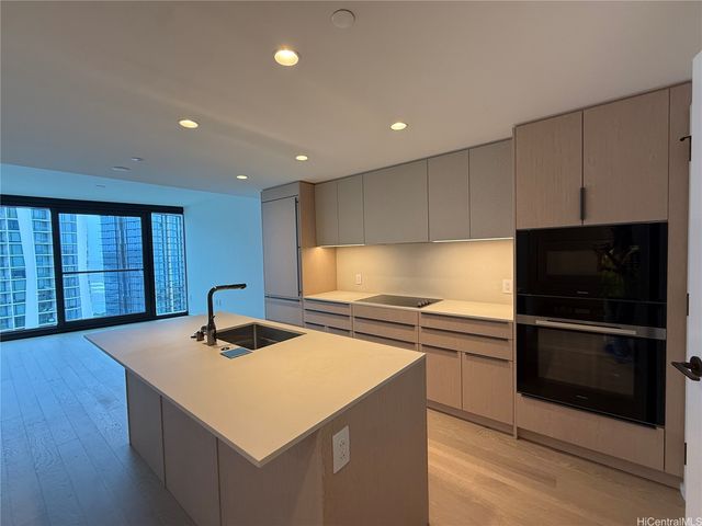 333 Ward Avenue 3506, Honolulu, HI 96814