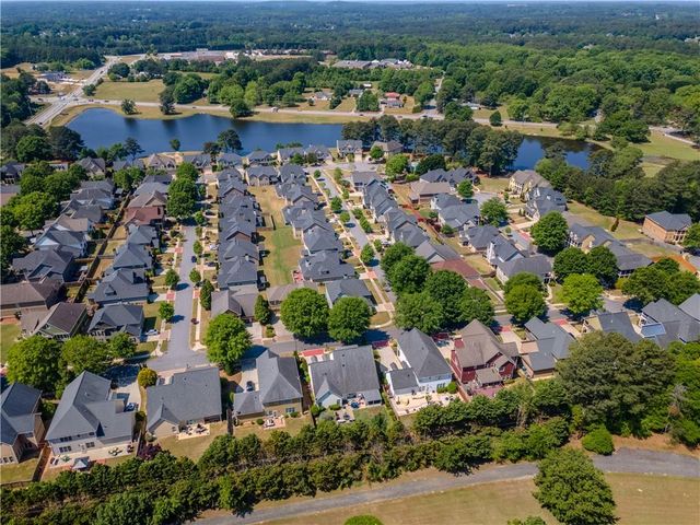 540 Warm Springs Court, Loganville, GA 30052