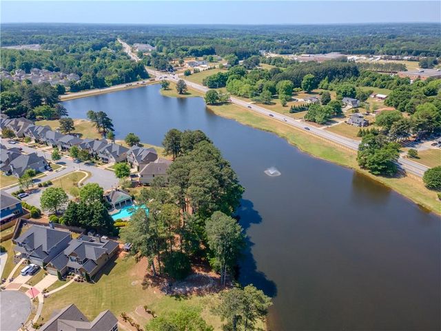 540 Warm Springs Court, Loganville, GA 30052