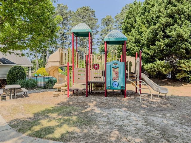 540 Warm Springs Court, Loganville, GA 30052