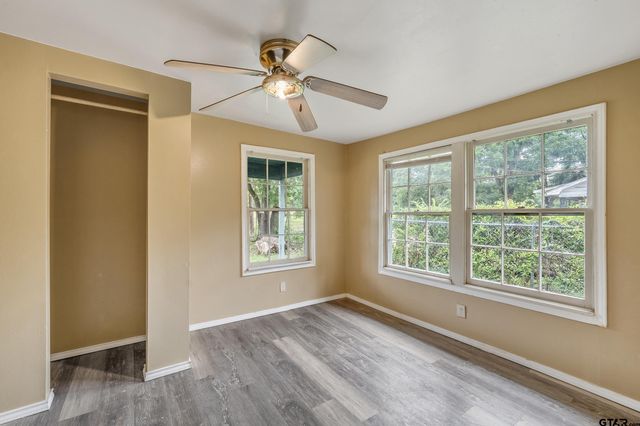 306 Dorothy Street, Jacksonville, TX 75766