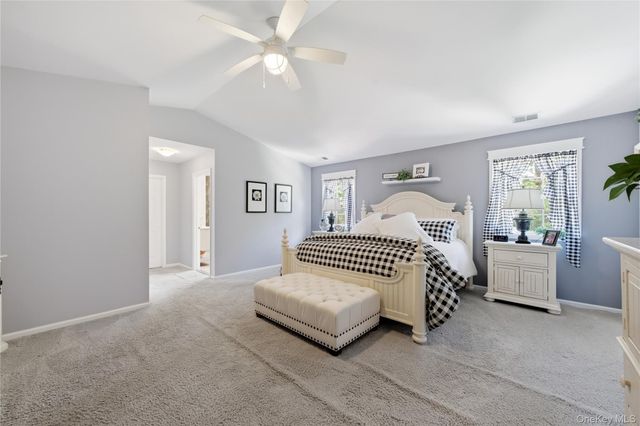 132 Willow Wood Drive, Oakdale, NY 11769