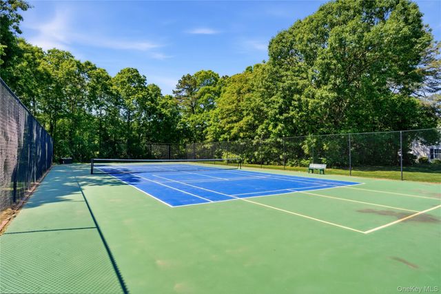 132 Willow Wood Drive, Oakdale, NY 11769