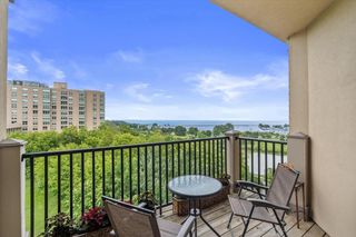 1300 N Prospect AVENUE #420, Milwaukee, WI 53202