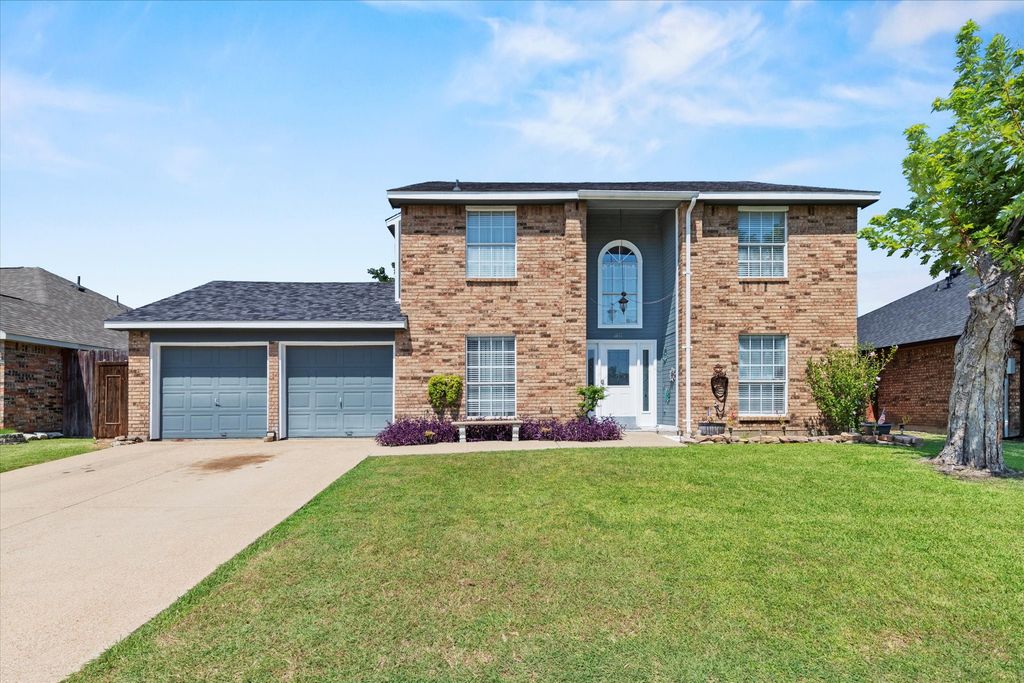 8617 Fairfax Avenue, Rowlett, TX 75089