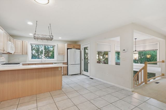 196 Algonquin Trail 196, Ashland, MA 01721