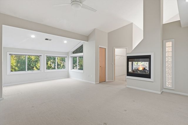 196 Algonquin Trail 196, Ashland, MA 01721